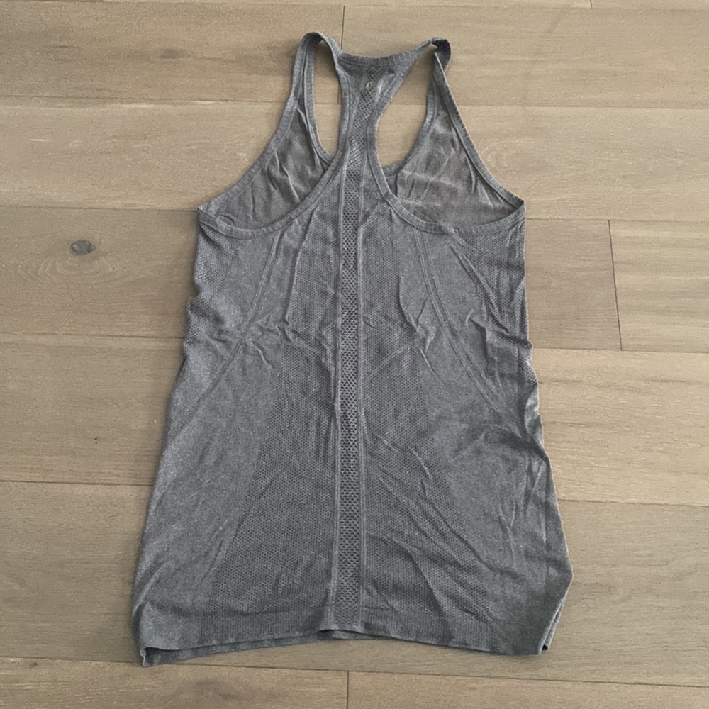 LULULEMON - Racerback Tank - Picture 2 of 4